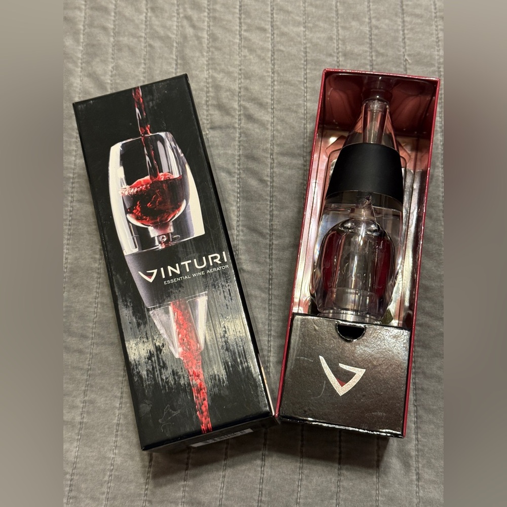 Vinturi Red and Black Wine Aerator